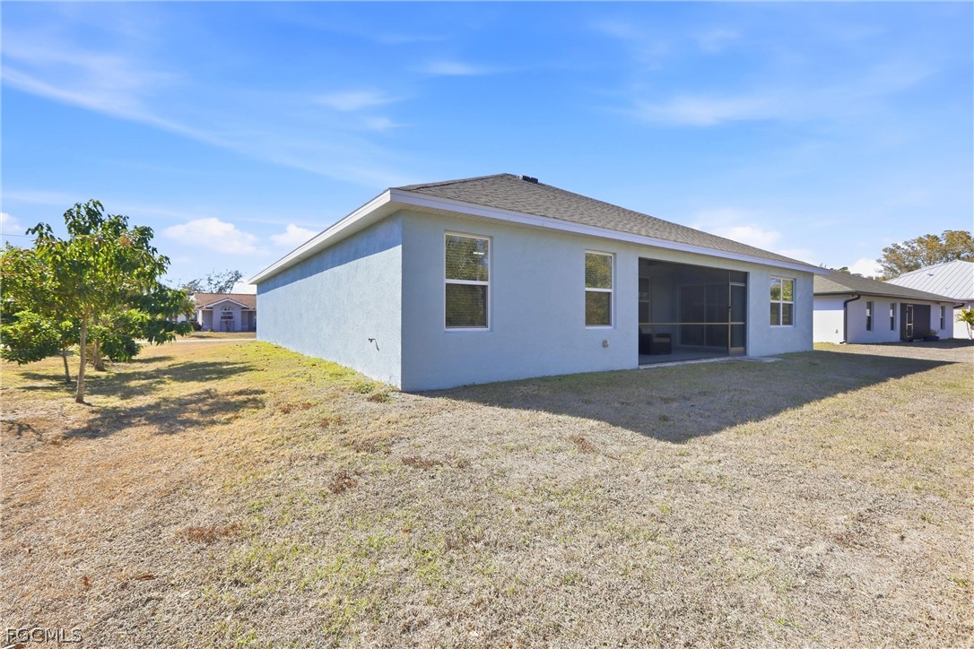 3 Bed SingleFamilyResidence for Sale in Deep Creek, FL — photo 43