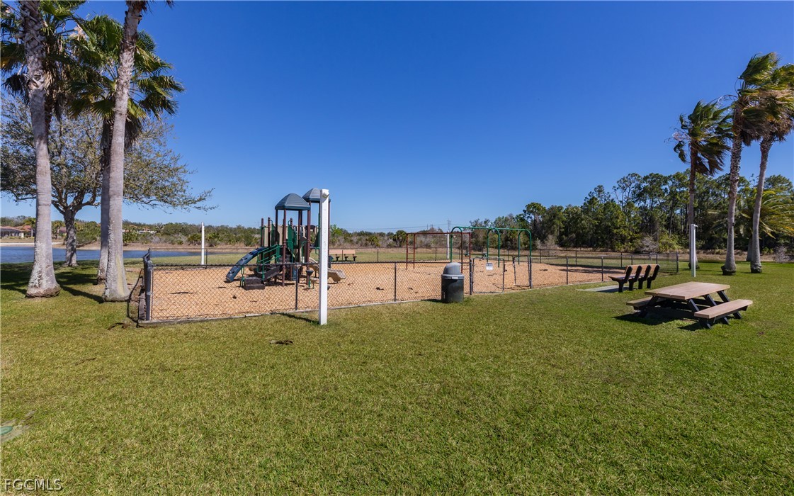 6 Bed Waterfront Home for Sale in Fort Myers, FL, $429,000 — photo 43
