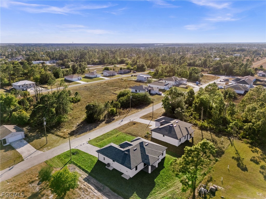 3 Bed SingleFamilyResidence for Sale in Lehigh Acres, photo 43