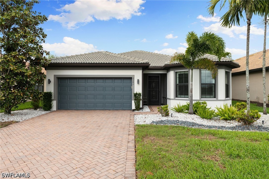 2 Bed SingleFamilyResidence for Sale in Del Webb, FL — photo 43