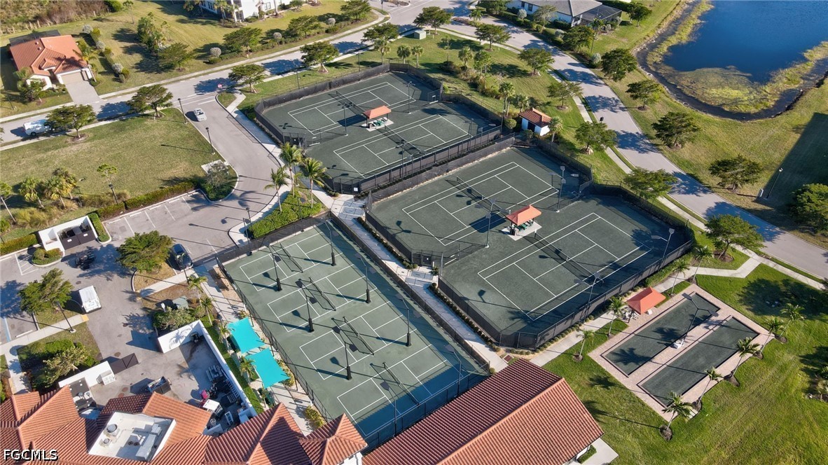 2 Bed Waterfront Home for Sale in Fort Myers, photo 43