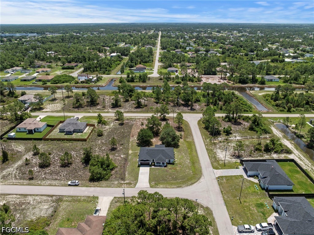 3 Bed SingleFamilyResidence for Sale in Lehigh Acres, photo 43