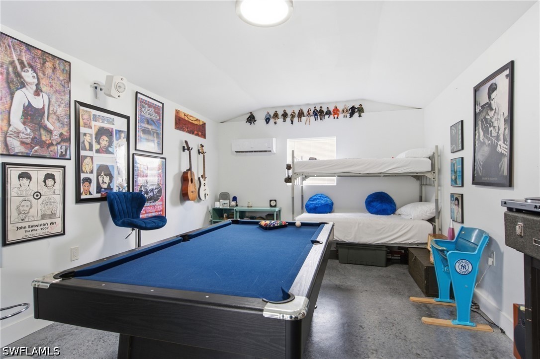 4 Bed SingleFamilyResidence for Sale in Naples, photo 43