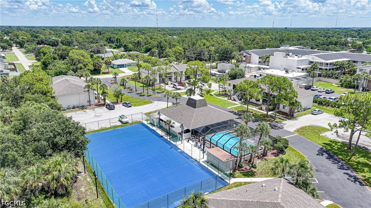 2 Bed Condominium for Sale in Westchester, photo 43