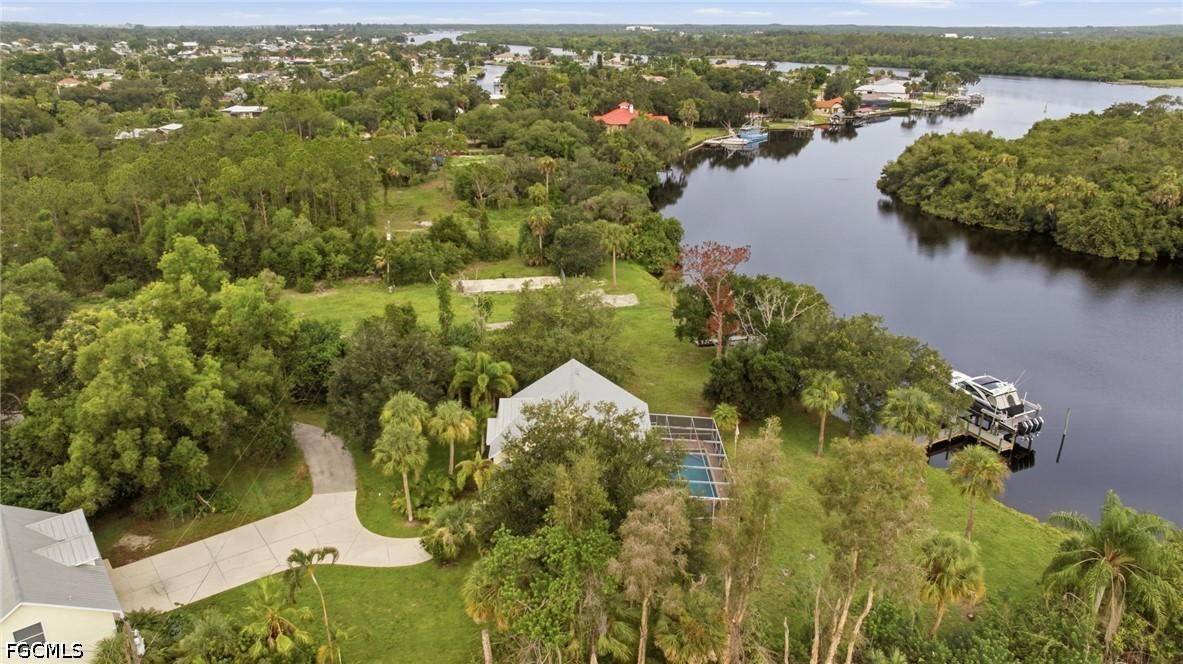5 Bed Pool Home for Sale in Fort Myers, photo 43