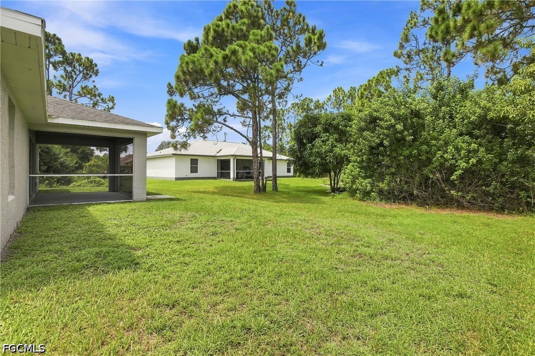 3 Bed SingleFamilyResidence for Sale in Mirror Lakes, FL — photo 43