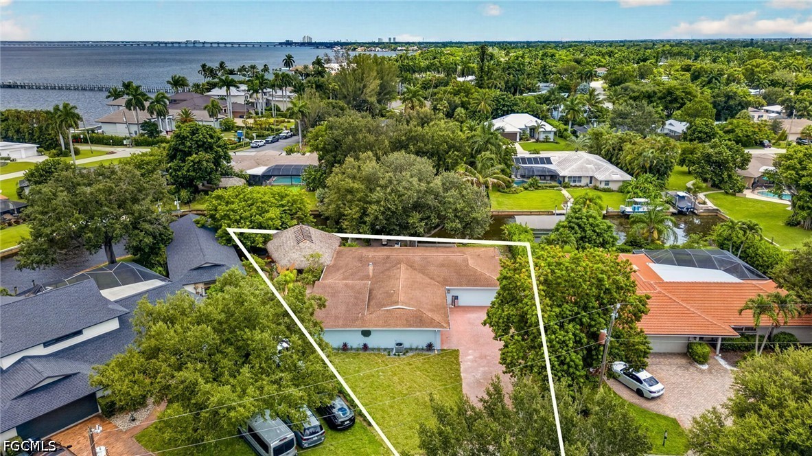 4 Bed Waterfront Home for Sale in Fort Myers, FL, $1,299,000 — photo 43