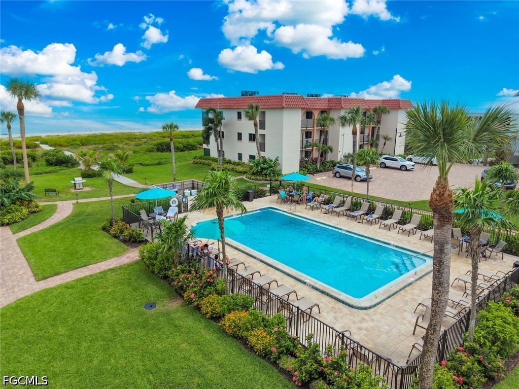2 Bed Pool Home for Sale in Sanibel, FL, $779,000 — photo 43