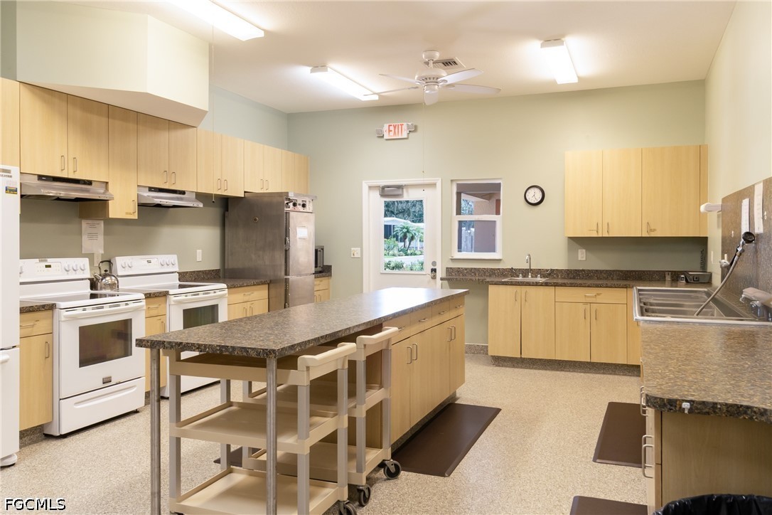 3 Bed ManufacturedHome for Sale in Alva, FL, $249,990 — photo 43