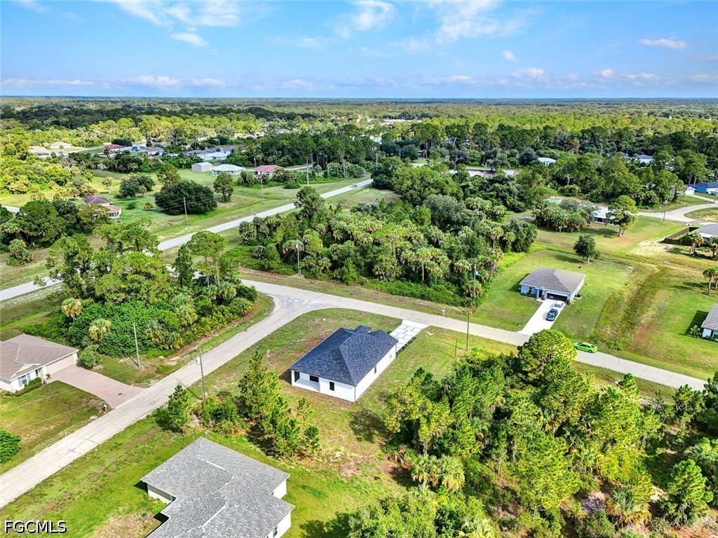 3 Bed SingleFamilyResidence for Sale in Labelle, FL — photo 43