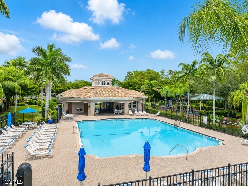 4 Bed Townhouse for Sale in Colonnade At Forum, FL, $289,900 — photo 43