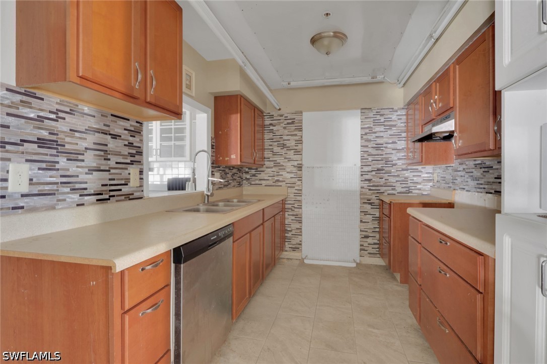 6 Bed SingleFamilyResidence for Sale in Naples Park, FL — photo 43