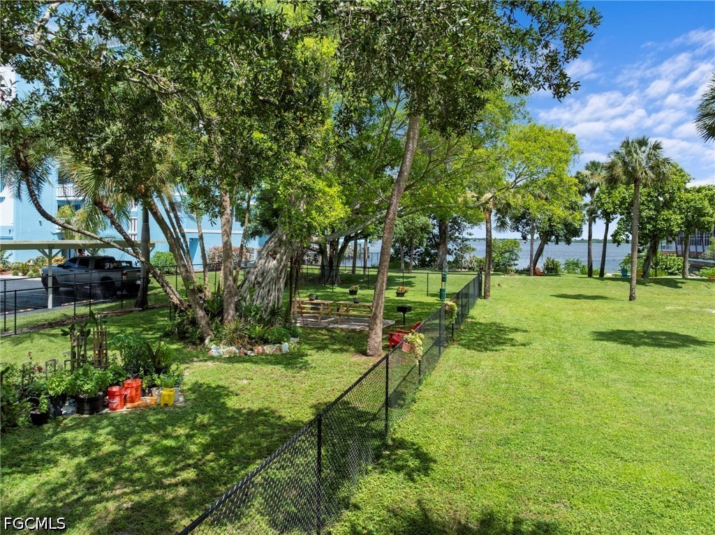 1 Bed Waterfront Home for Sale in St. Tropez, FL, $250,000 — photo 43