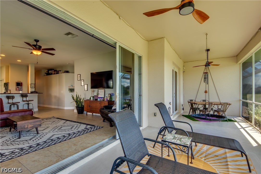 3 Bed Waterfront Home for Sale in Fort Myers, photo 43