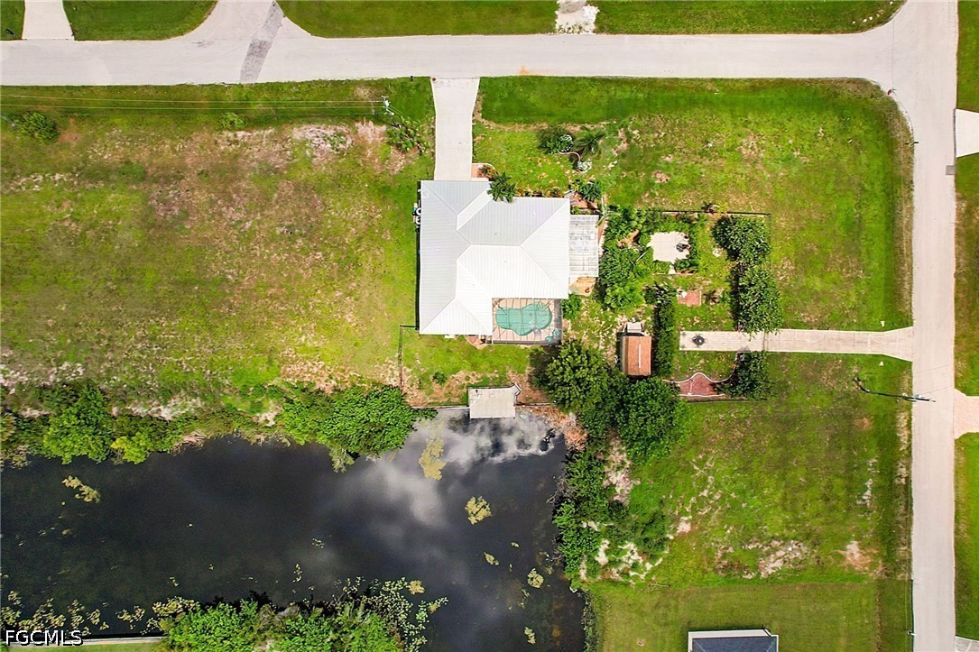 3 Bed Pool Home for Sale in Cape Coral, photo 43