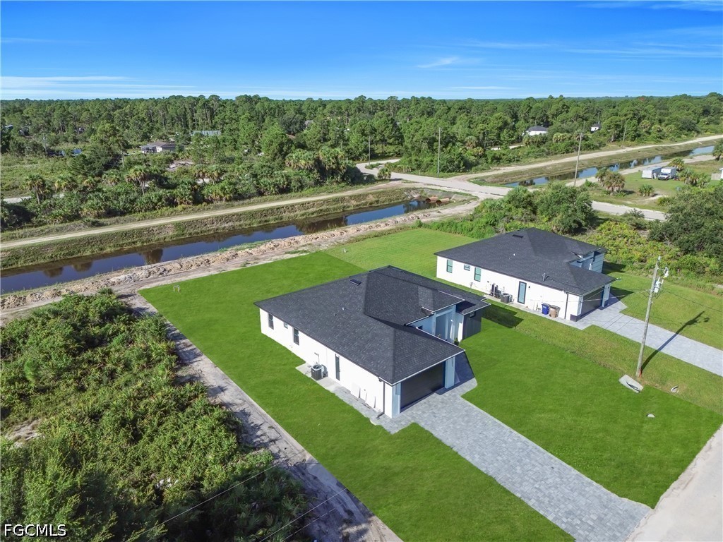 3 Bed Waterfront Home for Sale in Lehigh Acres, photo 43