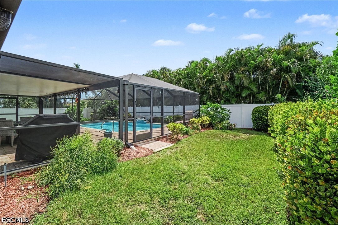3 Bed Pool Home for Sale in Cape Coral, photo 43