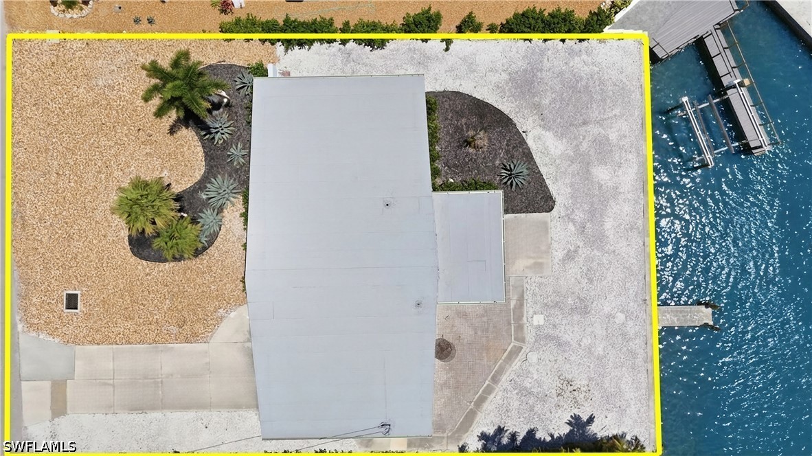 3 Bed Waterfront Home for Sale in Laguna Shores, photo 43