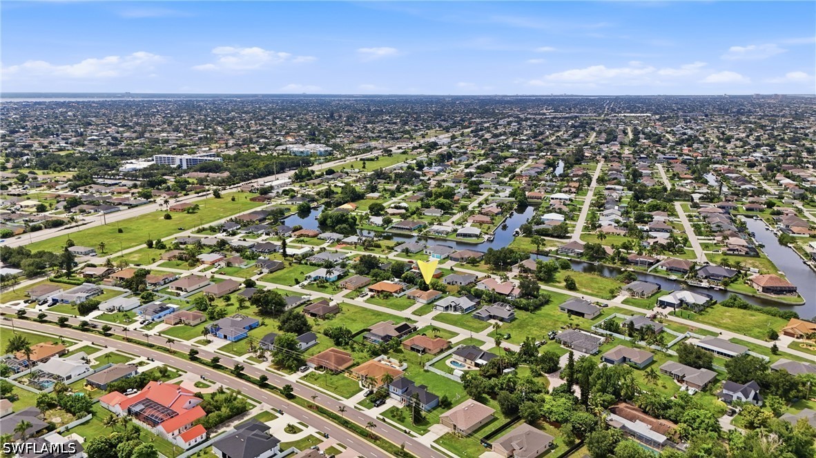 3 Bed SingleFamilyResidence for Sale in Cape Coral, photo 43