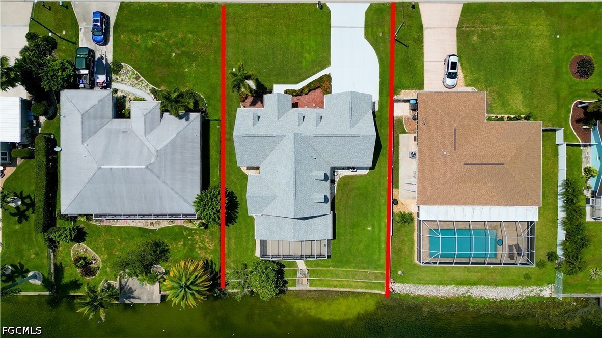 2 Bed Waterfront Home for Sale in Cape Coral, photo 43