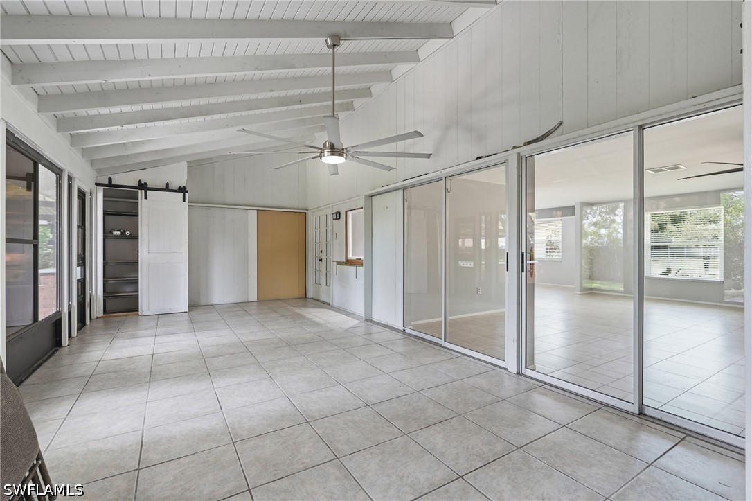 3 Bed SingleFamilyResidence for Sale in Naples, photo 43