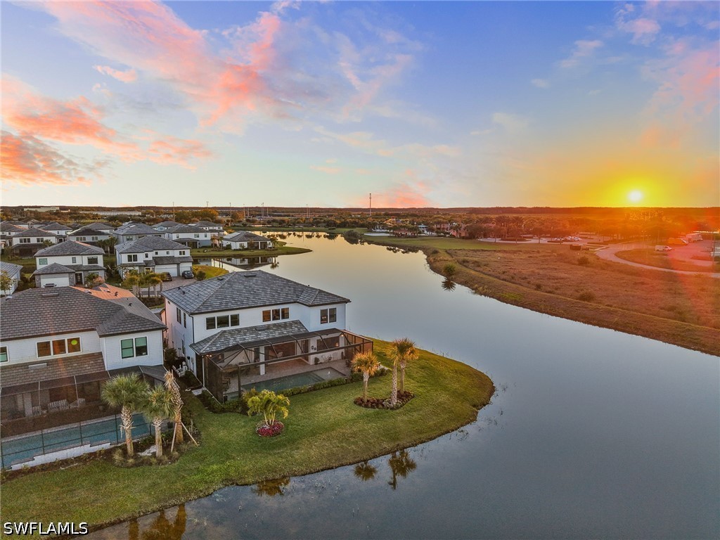 6 Bed Pool Home for Sale in Avalon Park, photo 43
