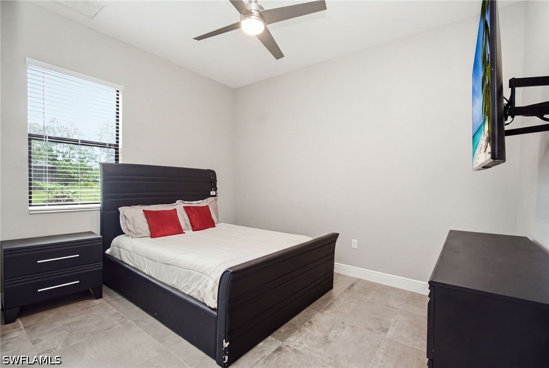 4 Bed SingleFamilyResidence for Sale in Naples, photo 43