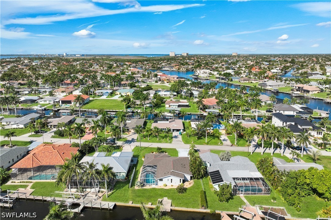 3 Bed Pool Home for Sale in Cape Coral, photo 43