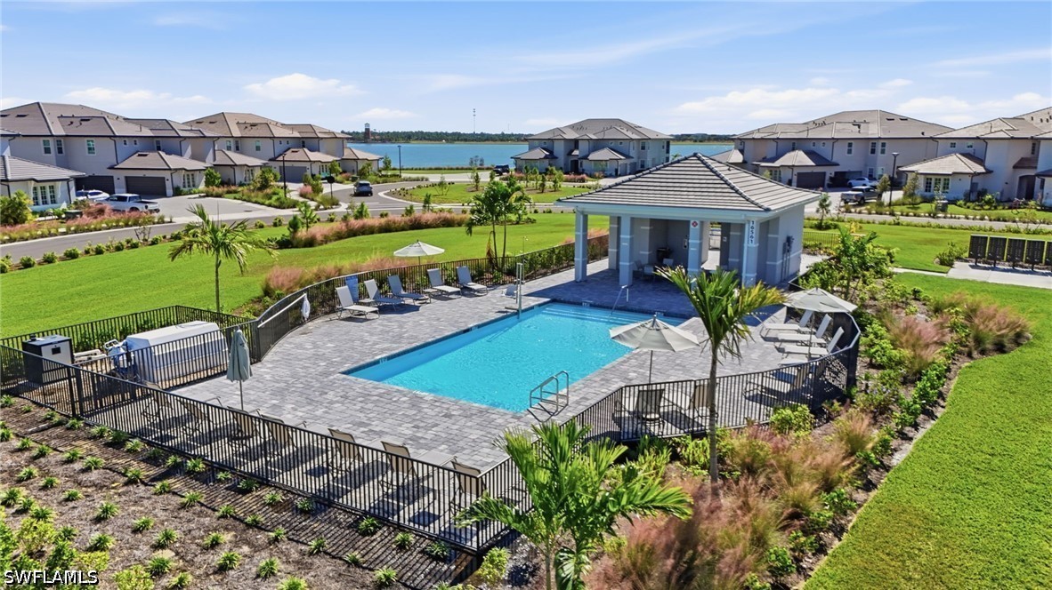 3 Bed Waterfront Home for Sale in Willowgreen, photo 43