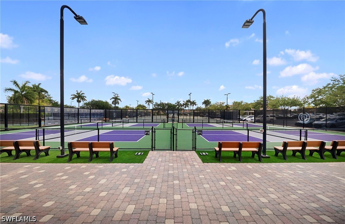 3 Bed Condominium for Sale in Heritage Bay, photo 43
