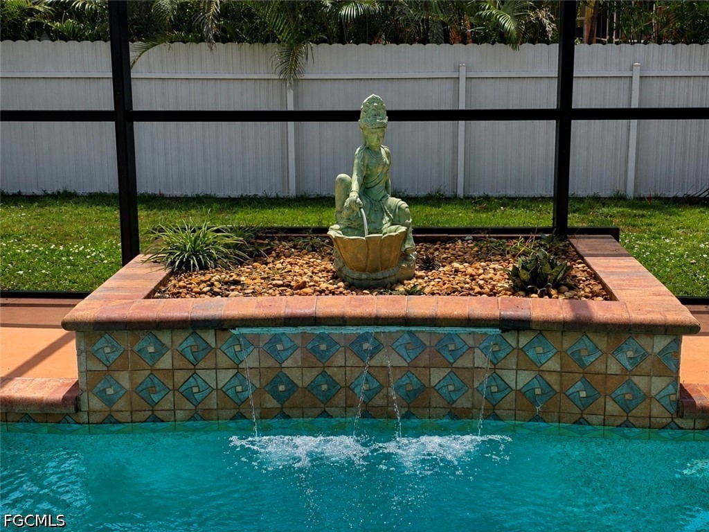 3 Bed Pool Home for Sale in Cape Coral, photo 43