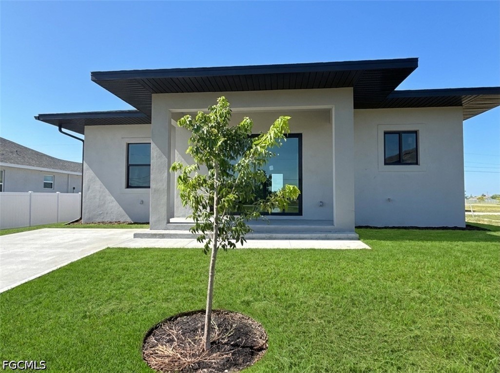 4 Bed SingleFamilyResidence for Sale in Cape Coral, photo 43