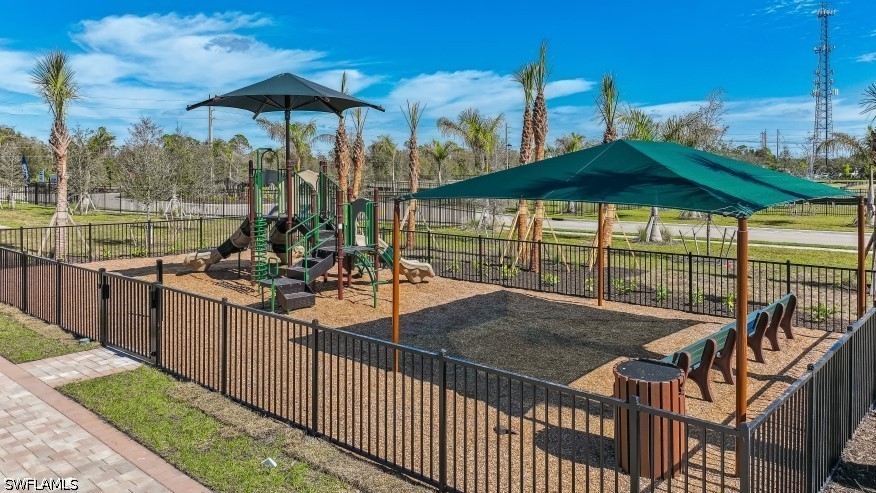 4 Bed SingleFamilyResidence for Sale in Asher Park, photo 43