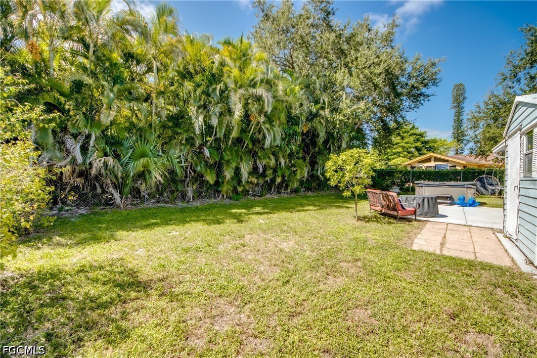 3 Bed SingleFamilyResidence for Sale in Naples, photo 43