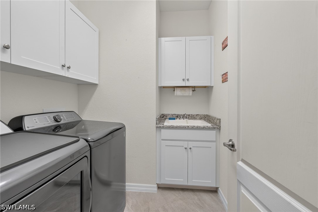 3 Bed Pool Home for Sale in Naples, photo 43