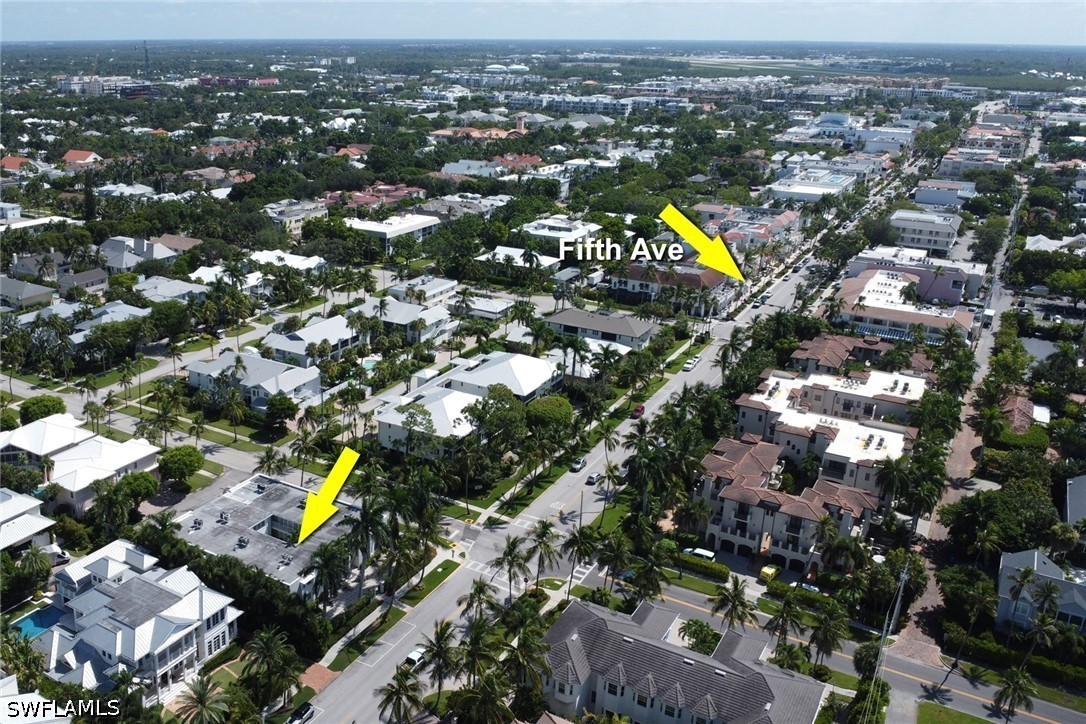 2 Bed Condominium for Sale in Naples, photo 43