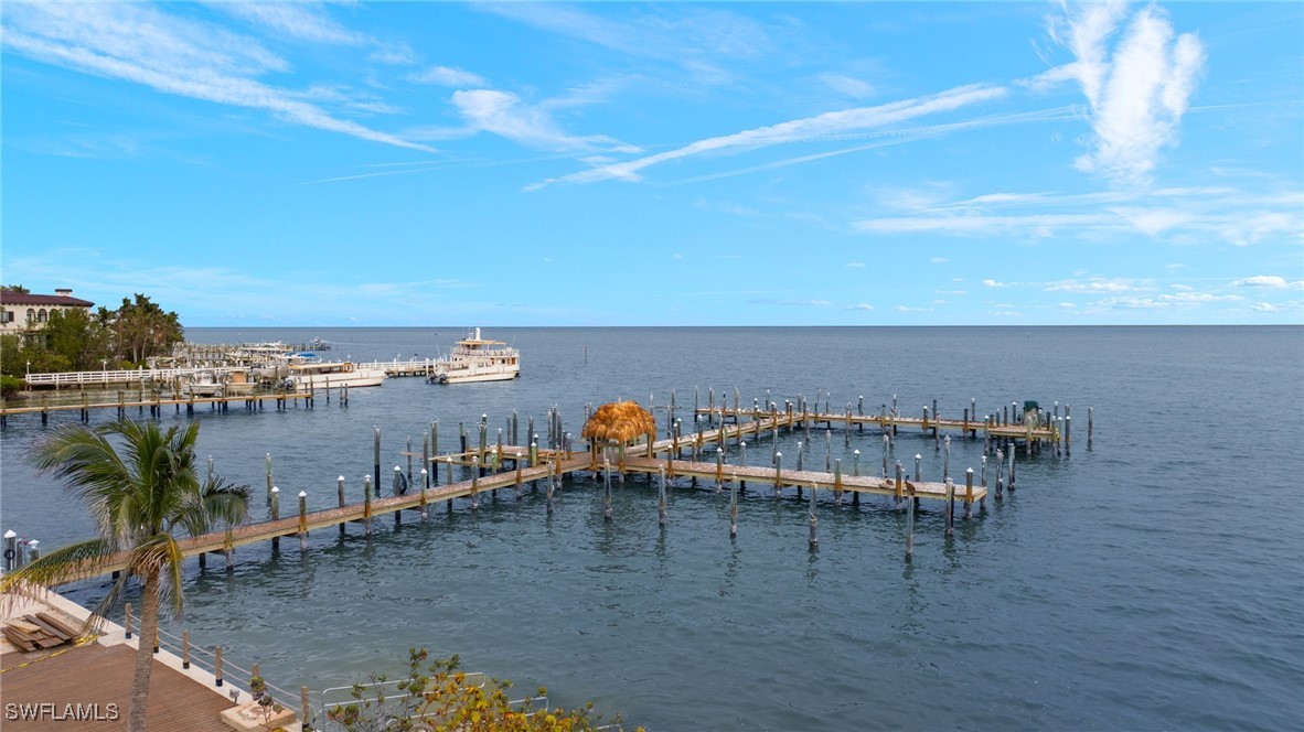 2 Bed Waterfront Home for Sale in Captiva, FL, $899,000 — photo 44