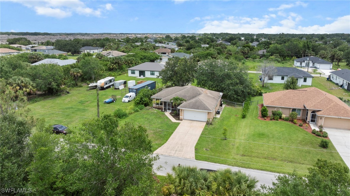 3 Bed SingleFamilyResidence for Sale in Fort Myers, FL — photo 44