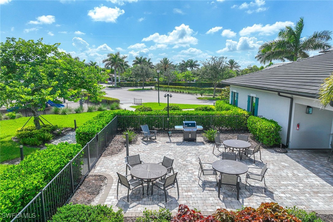 3 Bed SingleFamilyResidence for Sale in Westbrook, photo 44