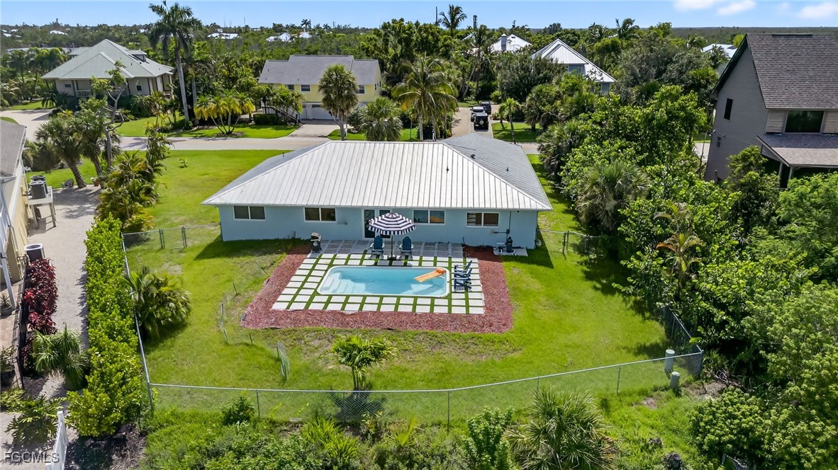 4 Bed Pool Home for Sale in Sanibel, FL, $675,000 — photo 44