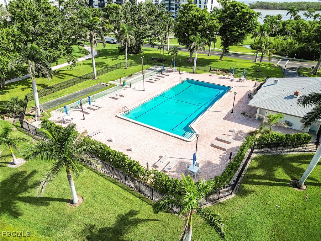 2 Bed Waterfront Home for Sale in The Palms Of Bay Beach, FL — photo 44