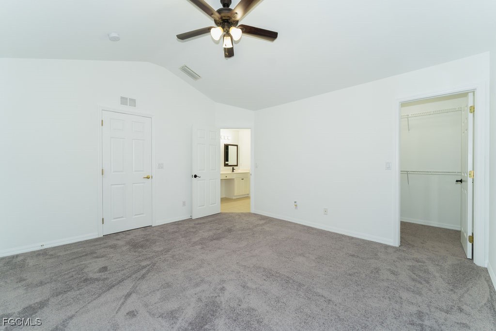 3 Bed Townhouse for Sale in Lakewood Village, photo 44