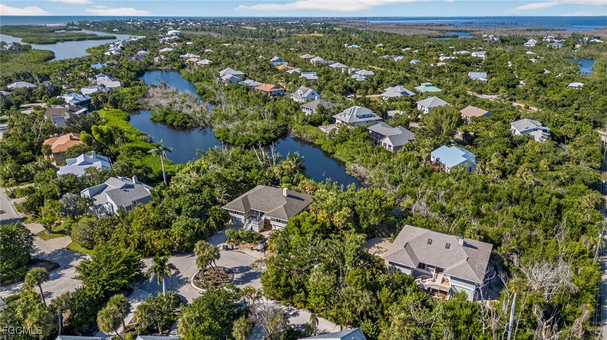 3 Bed Waterfront Home for Sale in Sanibel, FL, $750,000 — photo 44