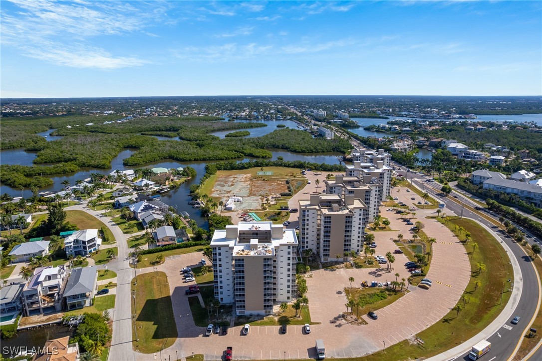 1 Bed Waterfront Home for Sale in Bonita Beach, photo 44