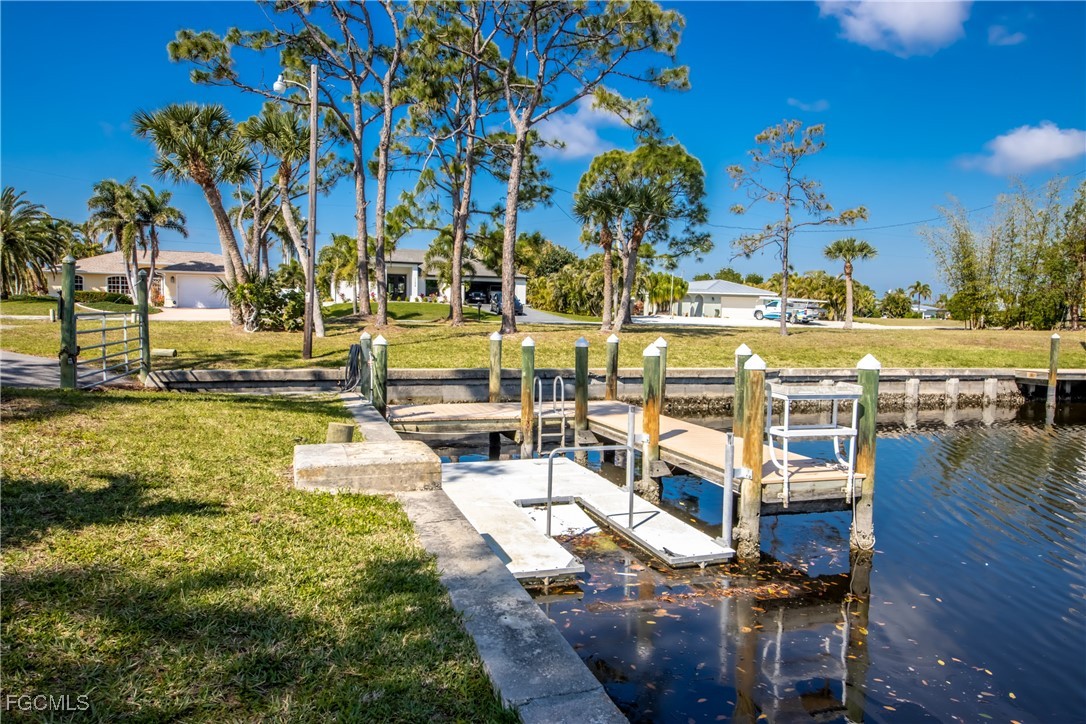 3 Bed SingleFamilyResidence for Sale in Charlotte Shores, FL — photo 44