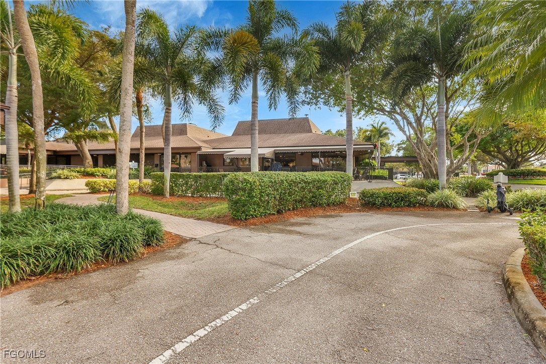 2 Bed Condominium for Sale in Fort Myers, photo 44