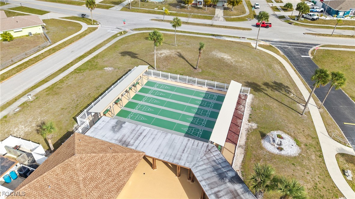 2 Bed SingleFamilyResidence for Sale in Gulf Cove, photo 44