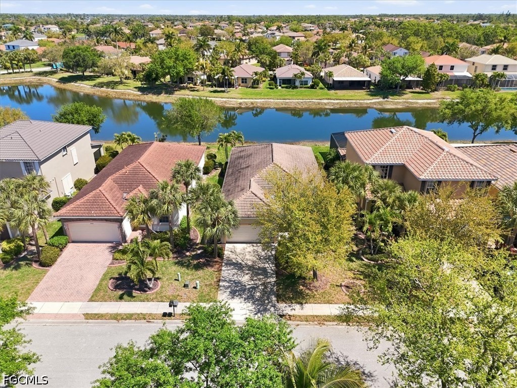 3 Bed Waterfront Home for Sale in Coral Lakes, photo 44