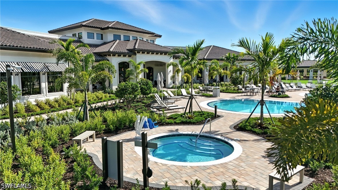 3 Bed Waterfront Home for Sale in Naples, photo 44