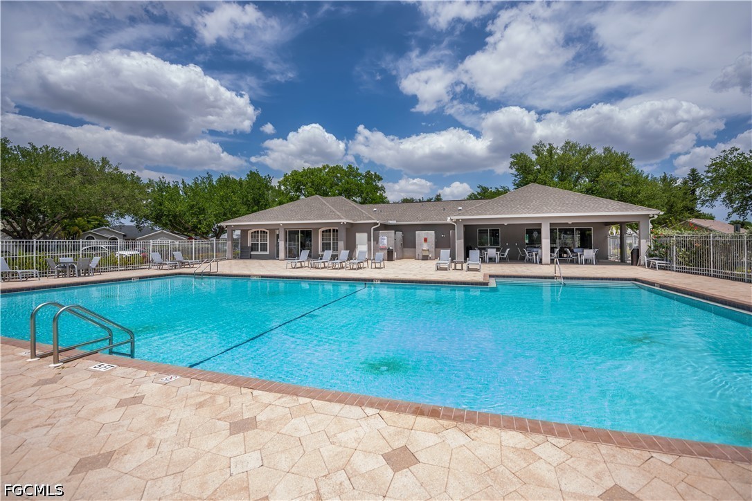 3 Bed SingleFamilyResidence for Sale in Fort Myers, photo 44